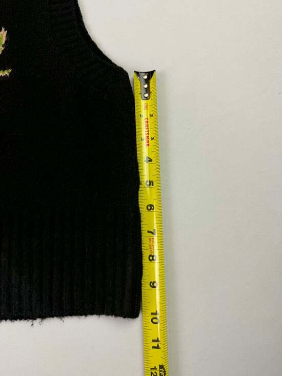 Commense Crew Neck Strawberry Knit Sweater Vest - Picture 9 of 10